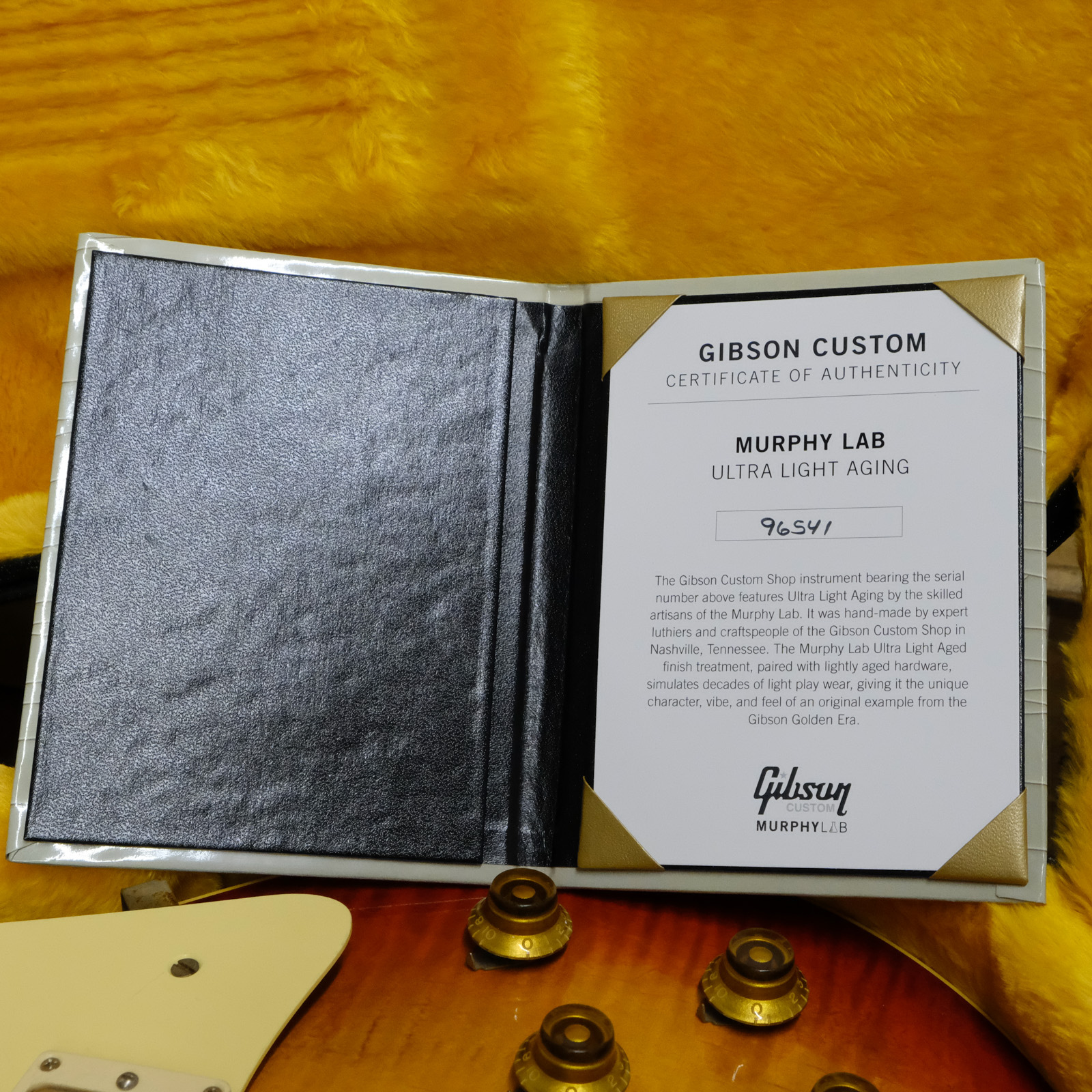 Used Gibson Custom Shop 1959 Les Paul Standard Reissue Ultra Light Aged - Factory Burst