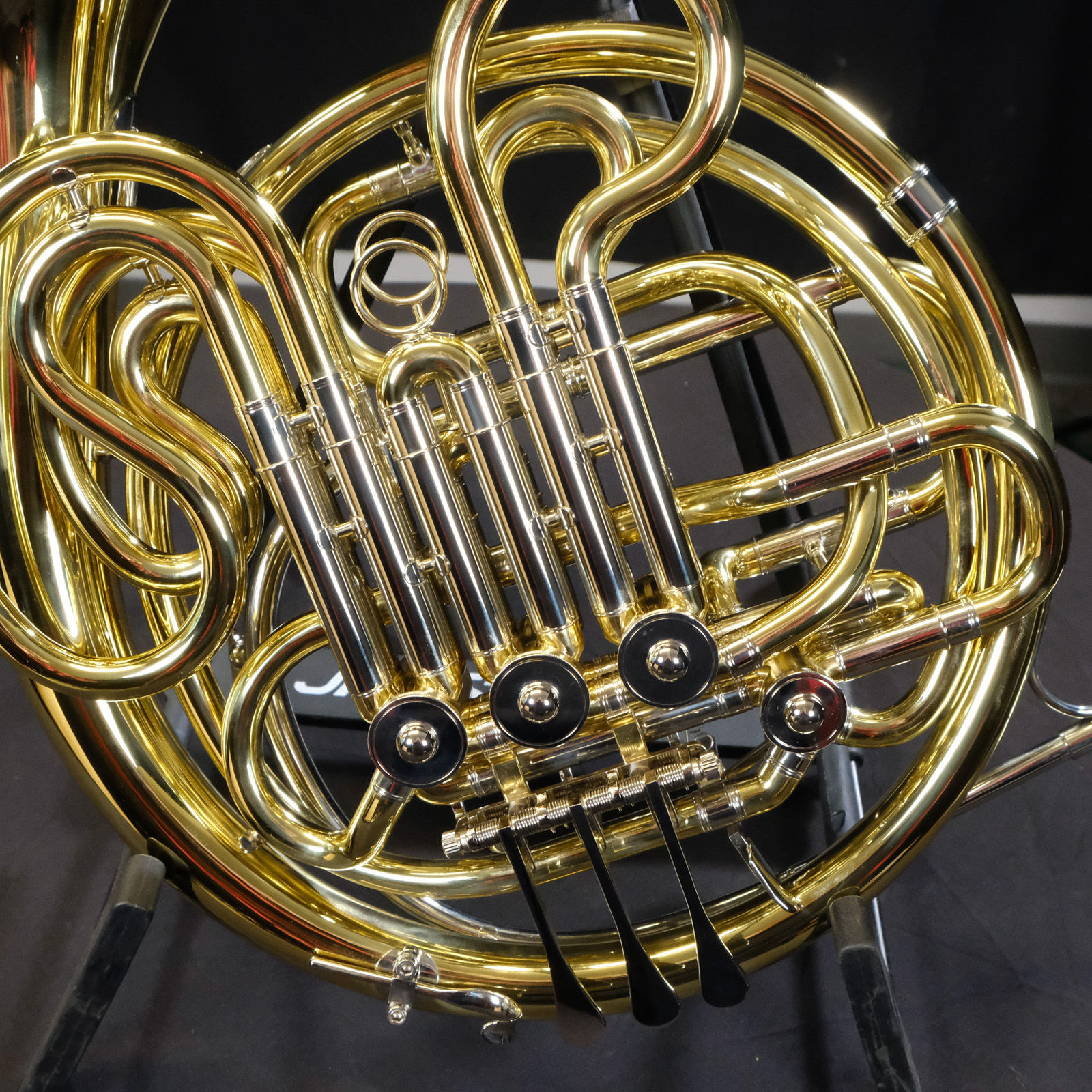 Conn Advanced Double Horn in F/Bb - CHR512