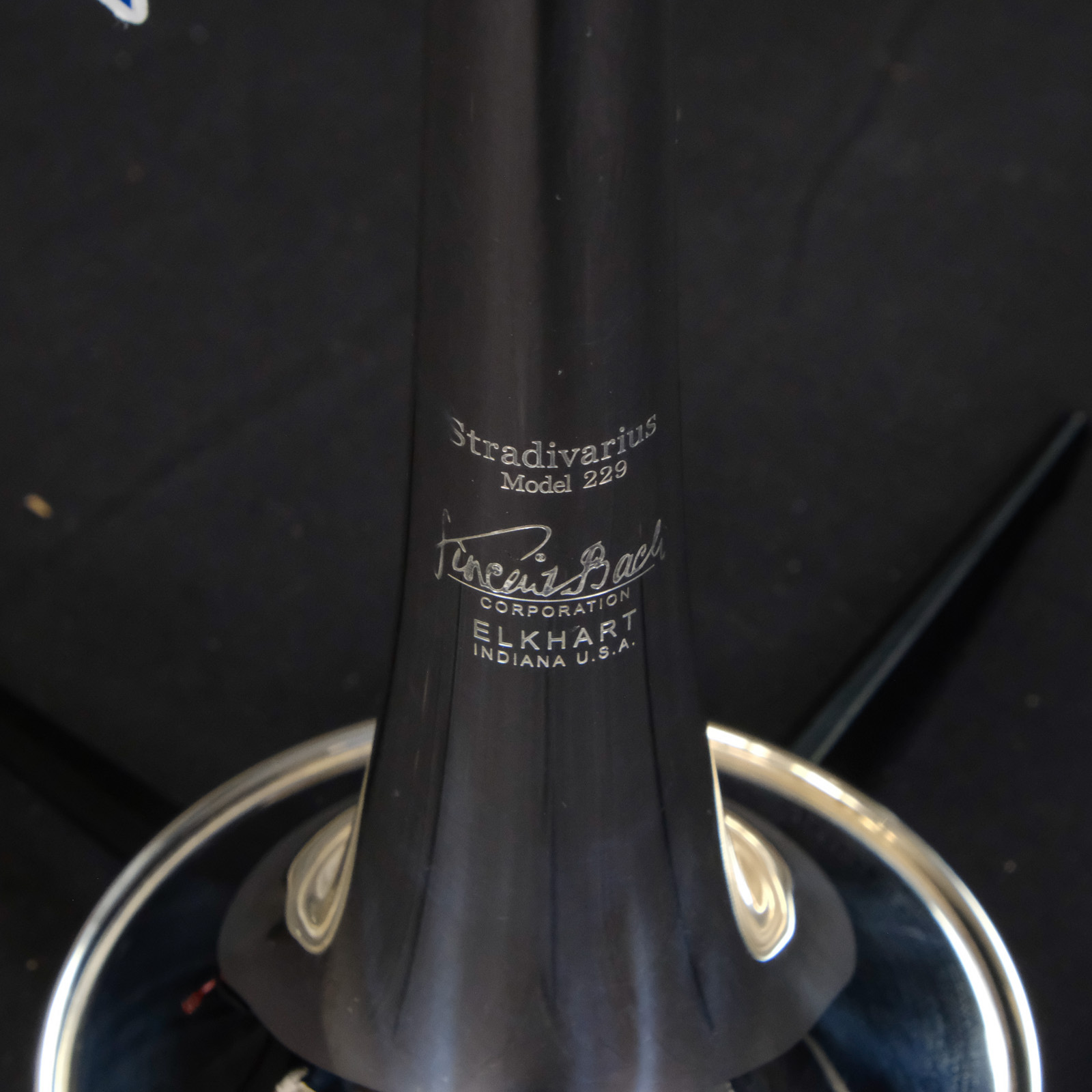 Bach Stradivarius C190SL229 Professional C Trumpet - Silver Plated