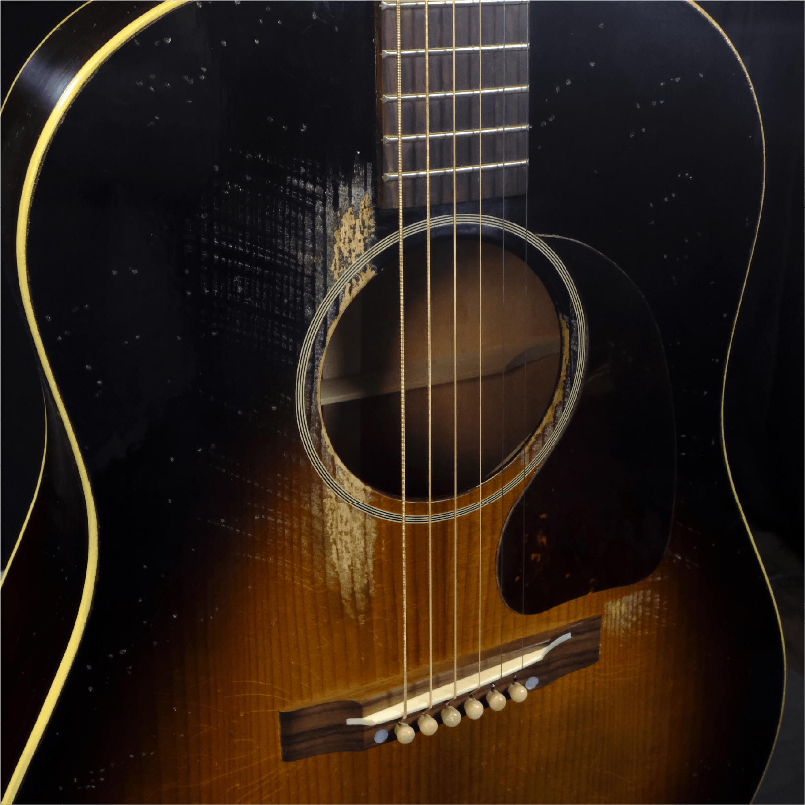 Gibson Custom 1942 Banner J-45 Heavy Aged - Vintage Sunburst