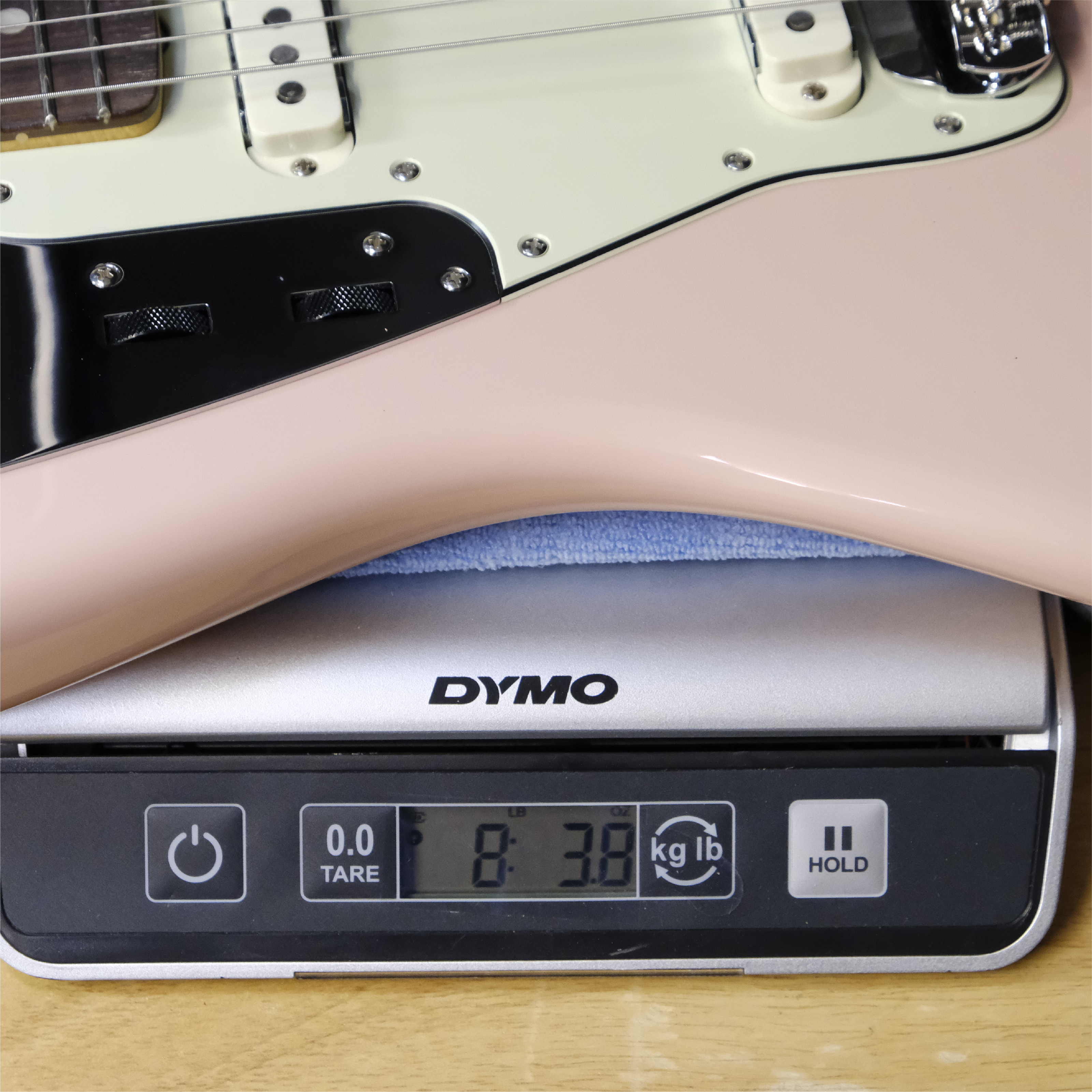 Fender Vintera III Mid '60s Jaguar - Shell Pink