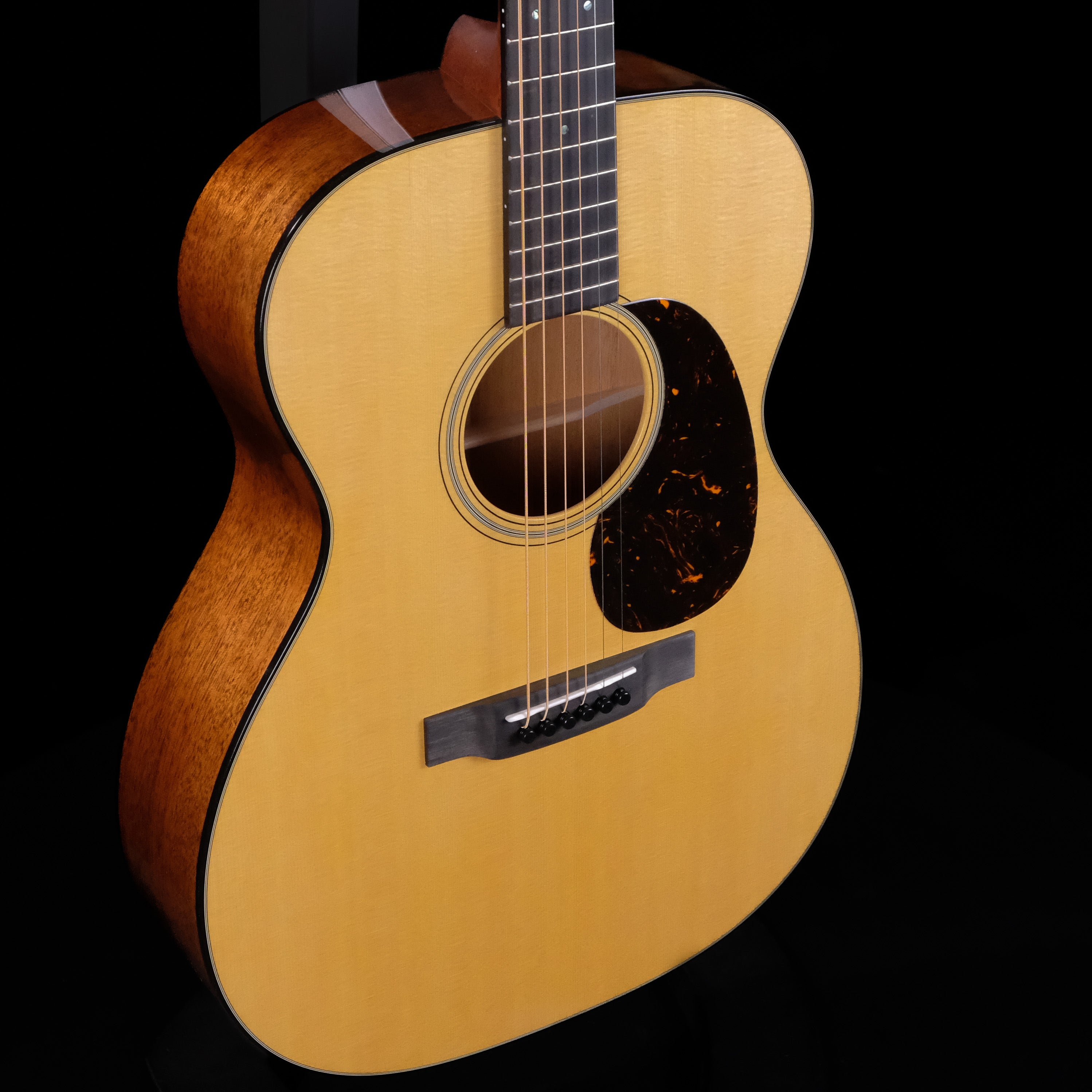 Martin 00-18 Acoustic Guitar - Natural - Palen Music