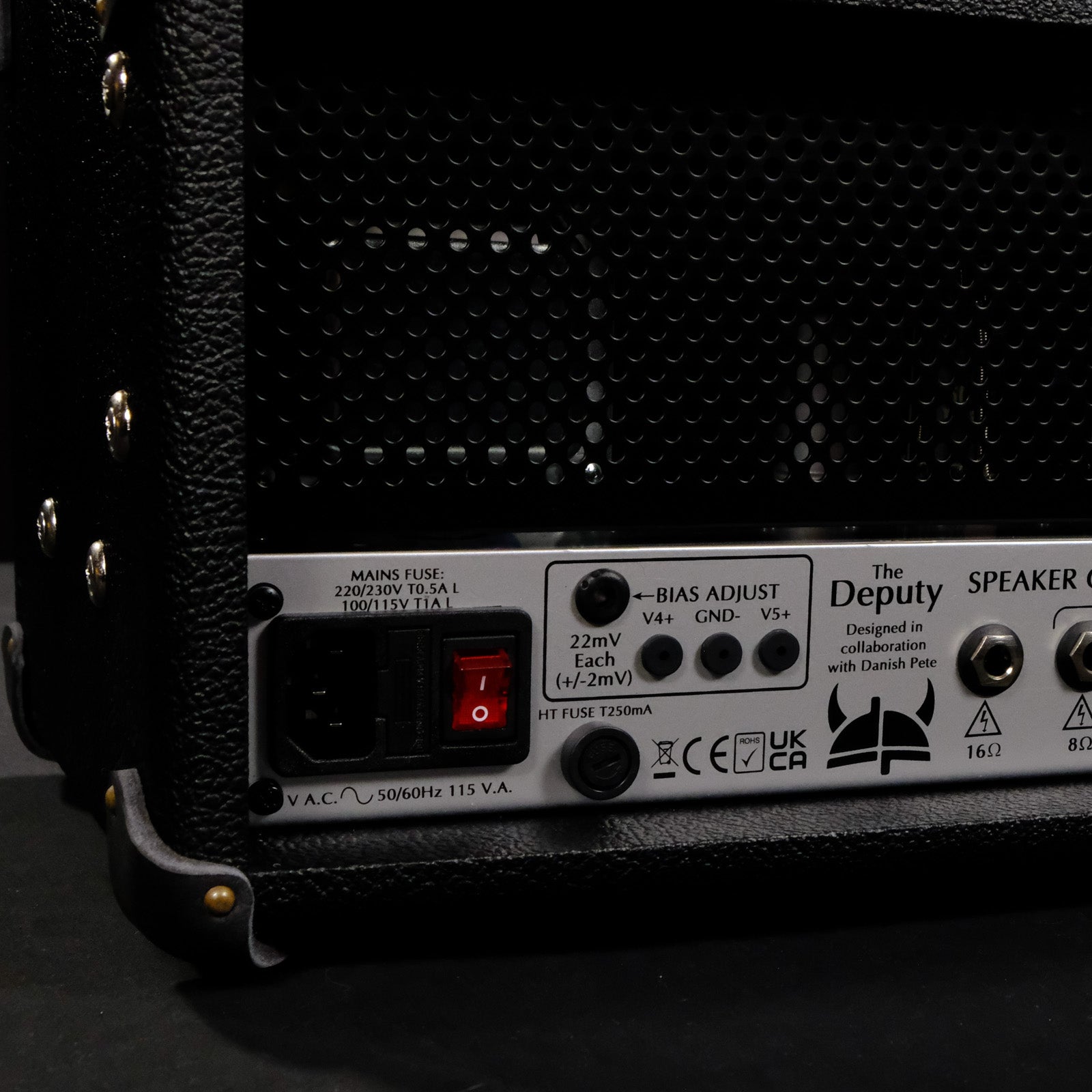 Victory Amps The Deputy