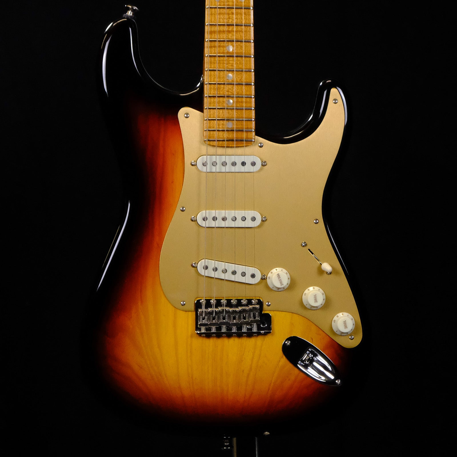 Used Fender American Custom Stratocaster