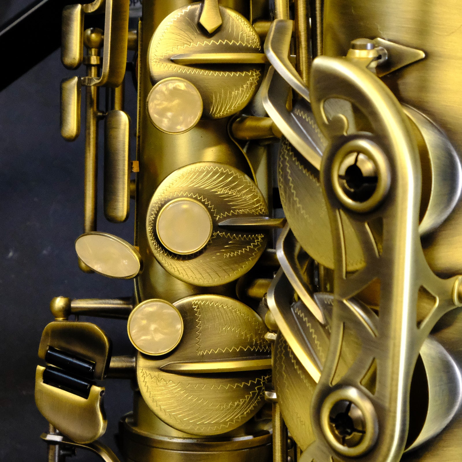 Buffet Crampon 400 Series Eb Professional Alto Saxophone (Antique Matte)