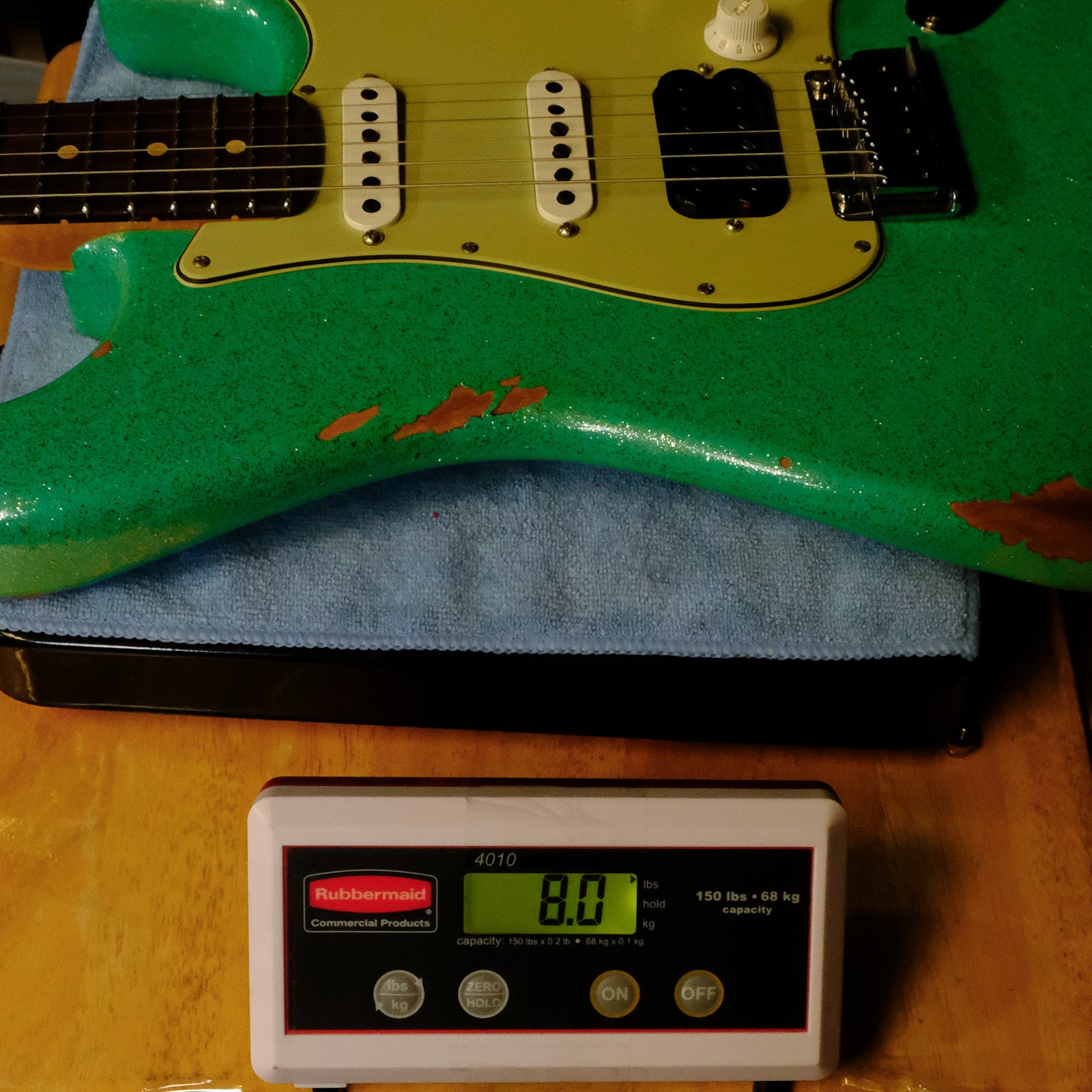 Fender Custom Shop Custom Deluxe Stratocaster - Seafoam Green Sparkle