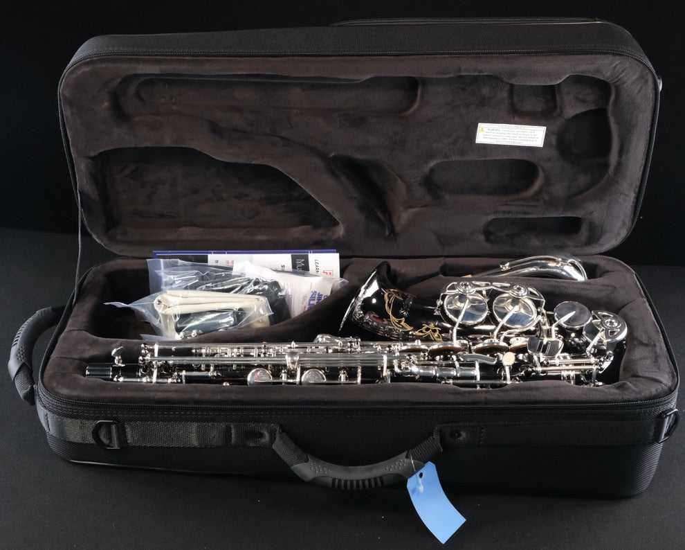 Selmer SAS711B Professional Alto Saxophone (Black Nickel) - Palen Music