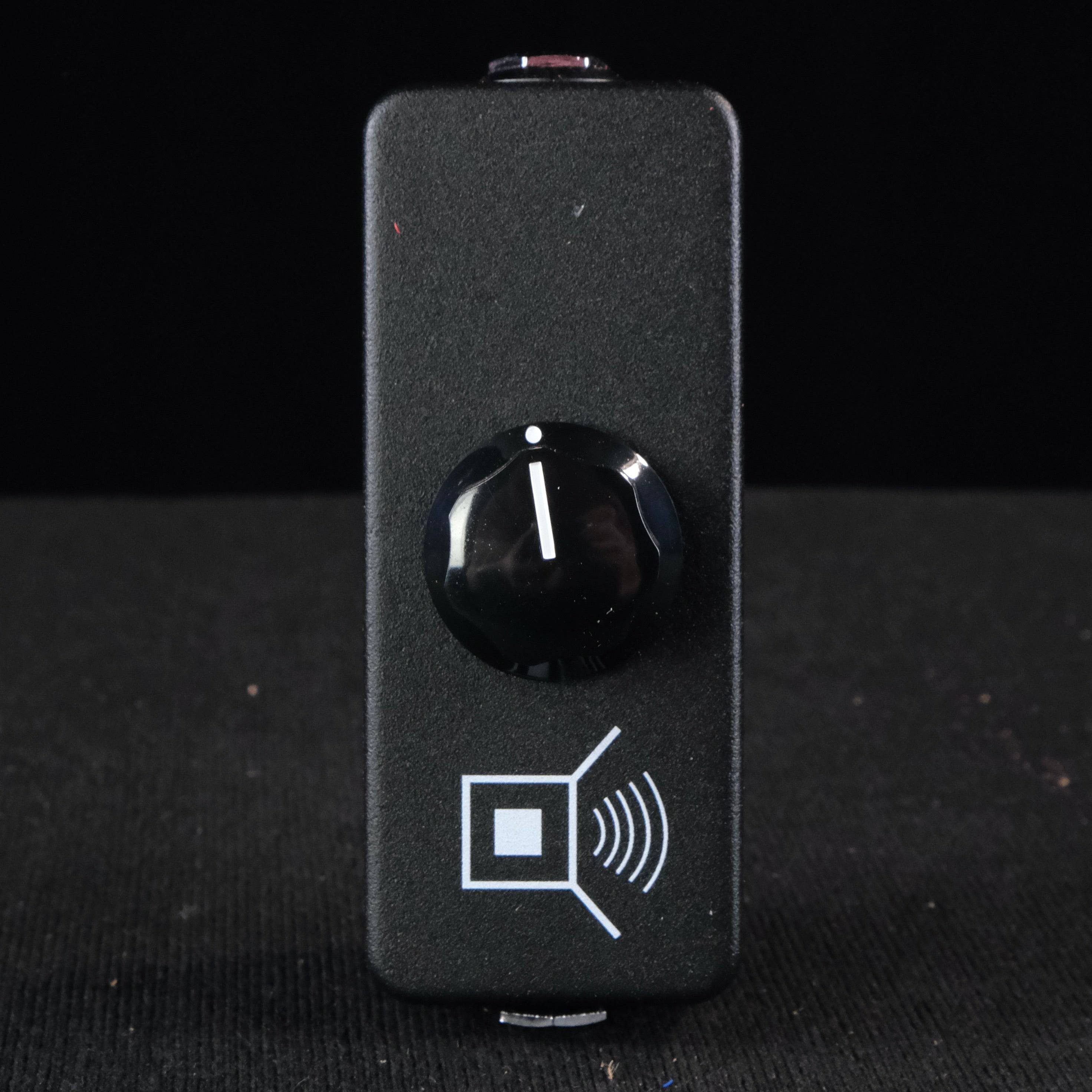 JHS Little Black Amp Box Passive Amp Attenuator - Palen Music
