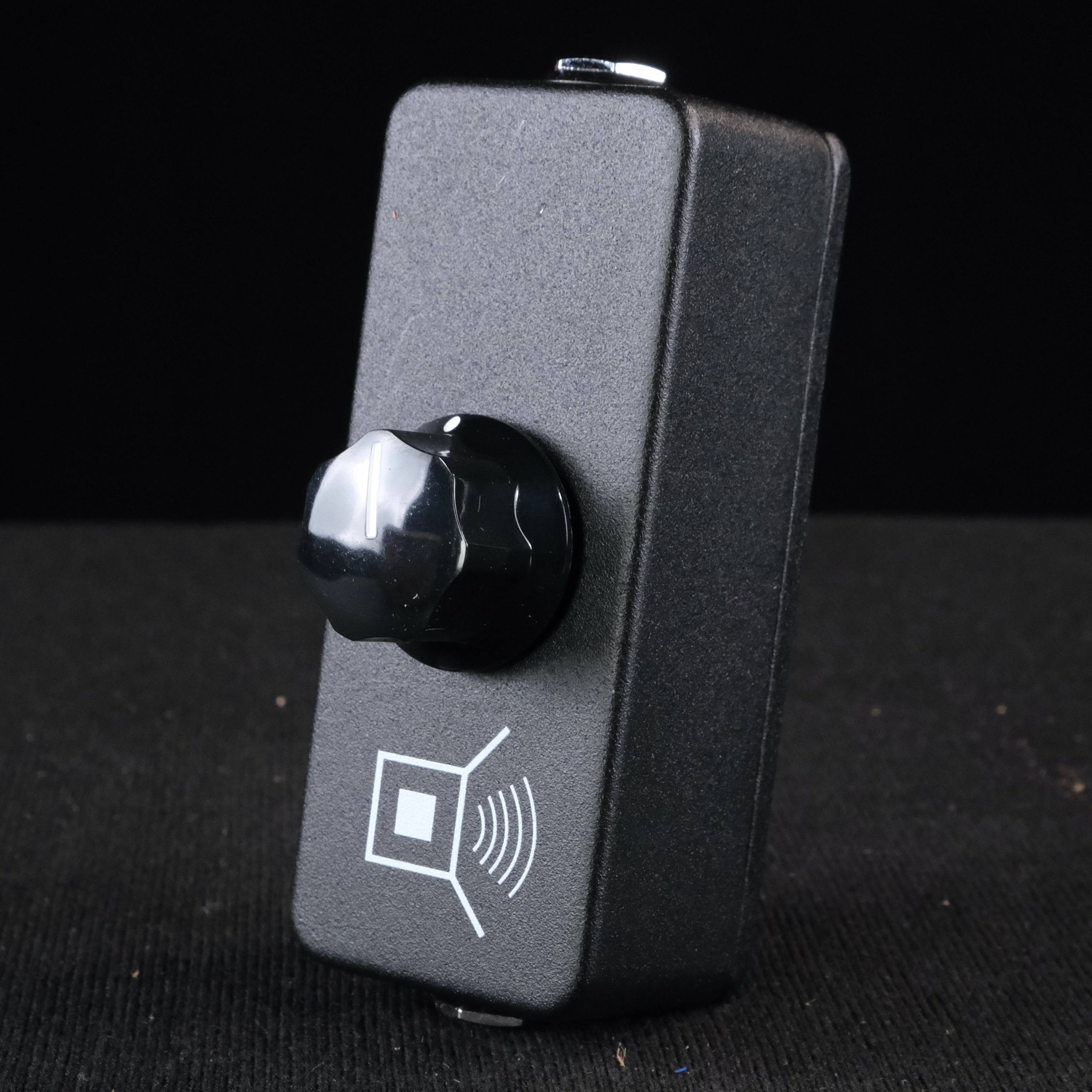 JHS Little Black Amp Box Passive Amp Attenuator - Palen Music