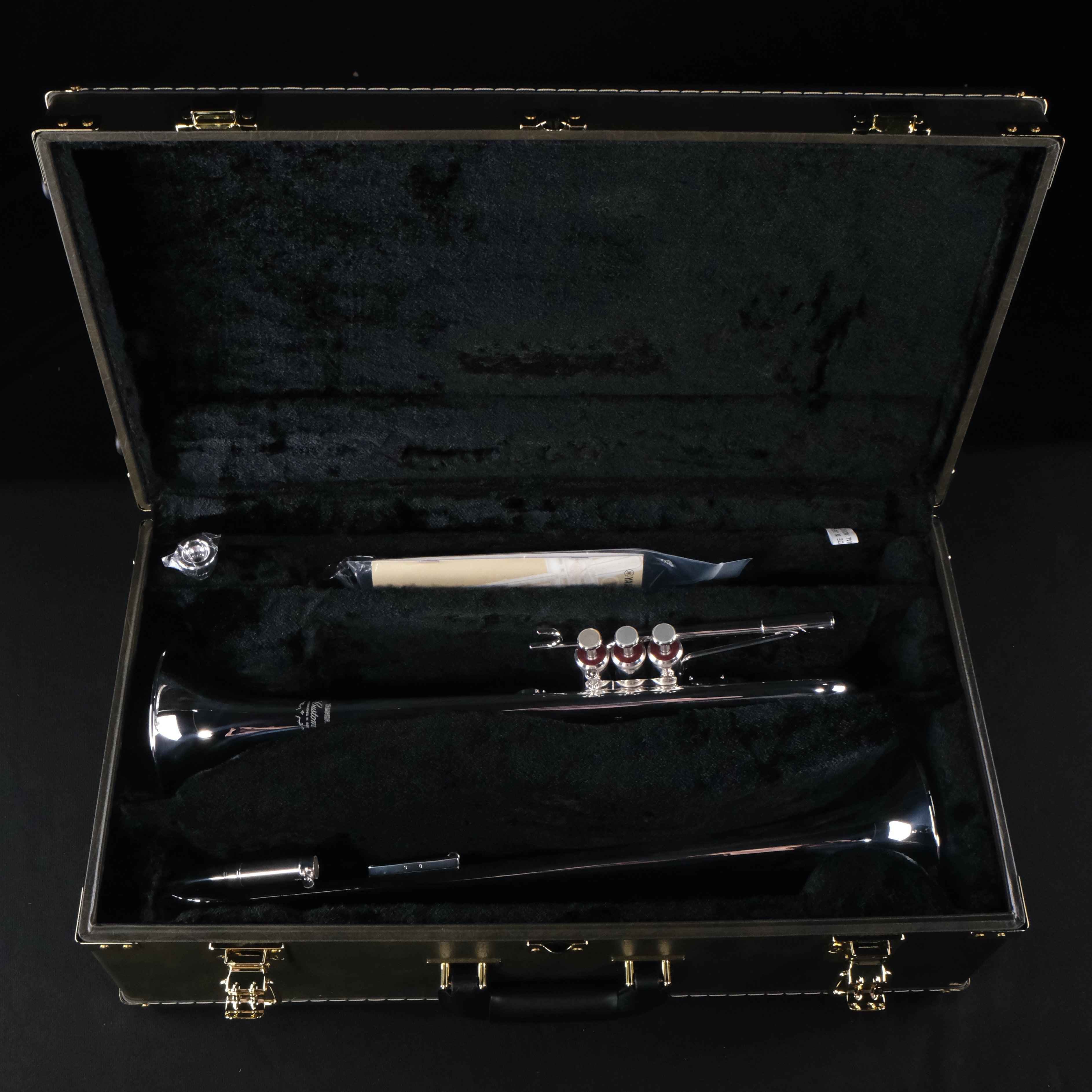 Yamaha Custom E/Eb Heavy Wall Trumpet - YTR9635 (Silver Plated) - Palen Music