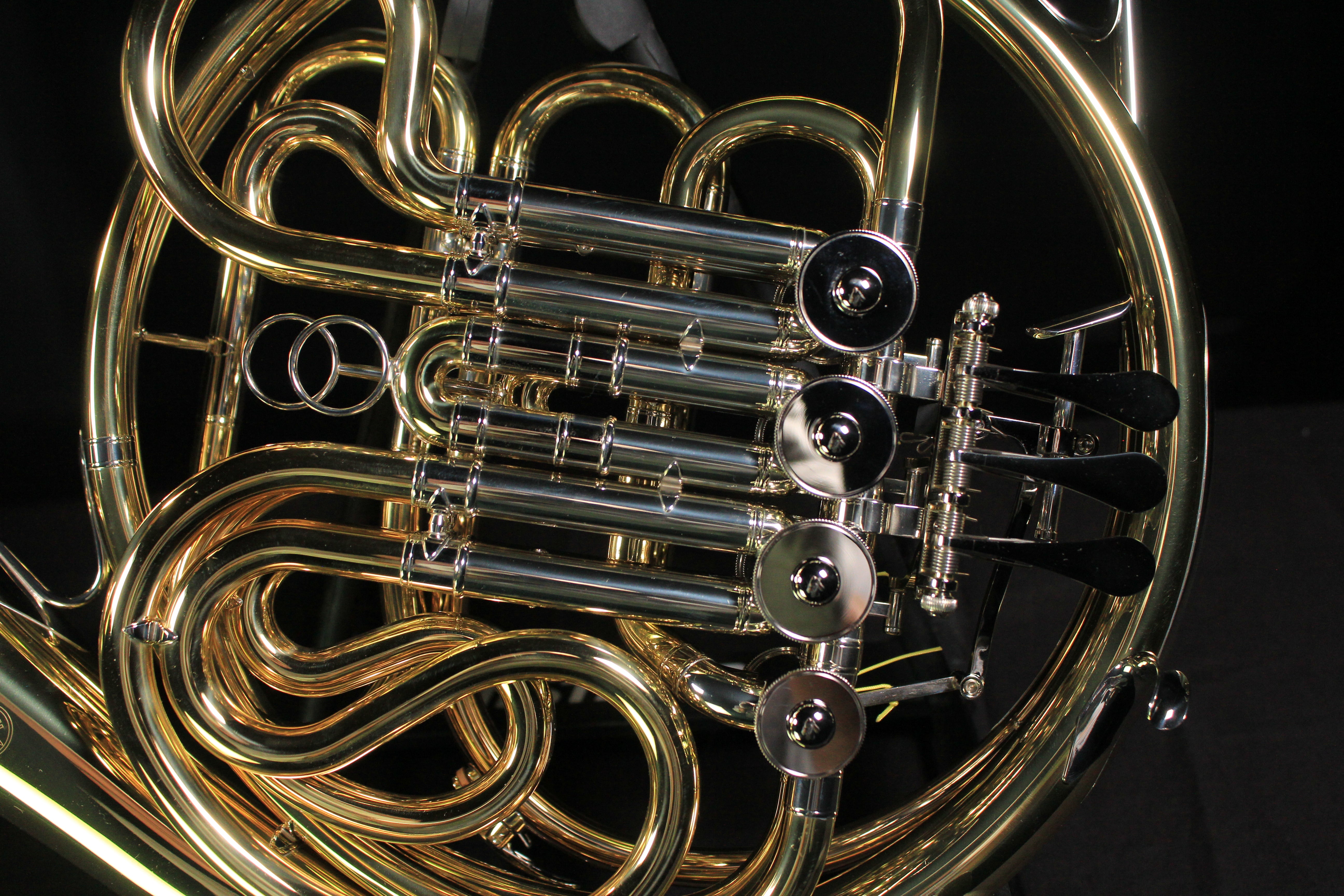 Yamaha YHR-671D Professional Double French Horn - Detachable Bell (Lacquer) - Palen Music