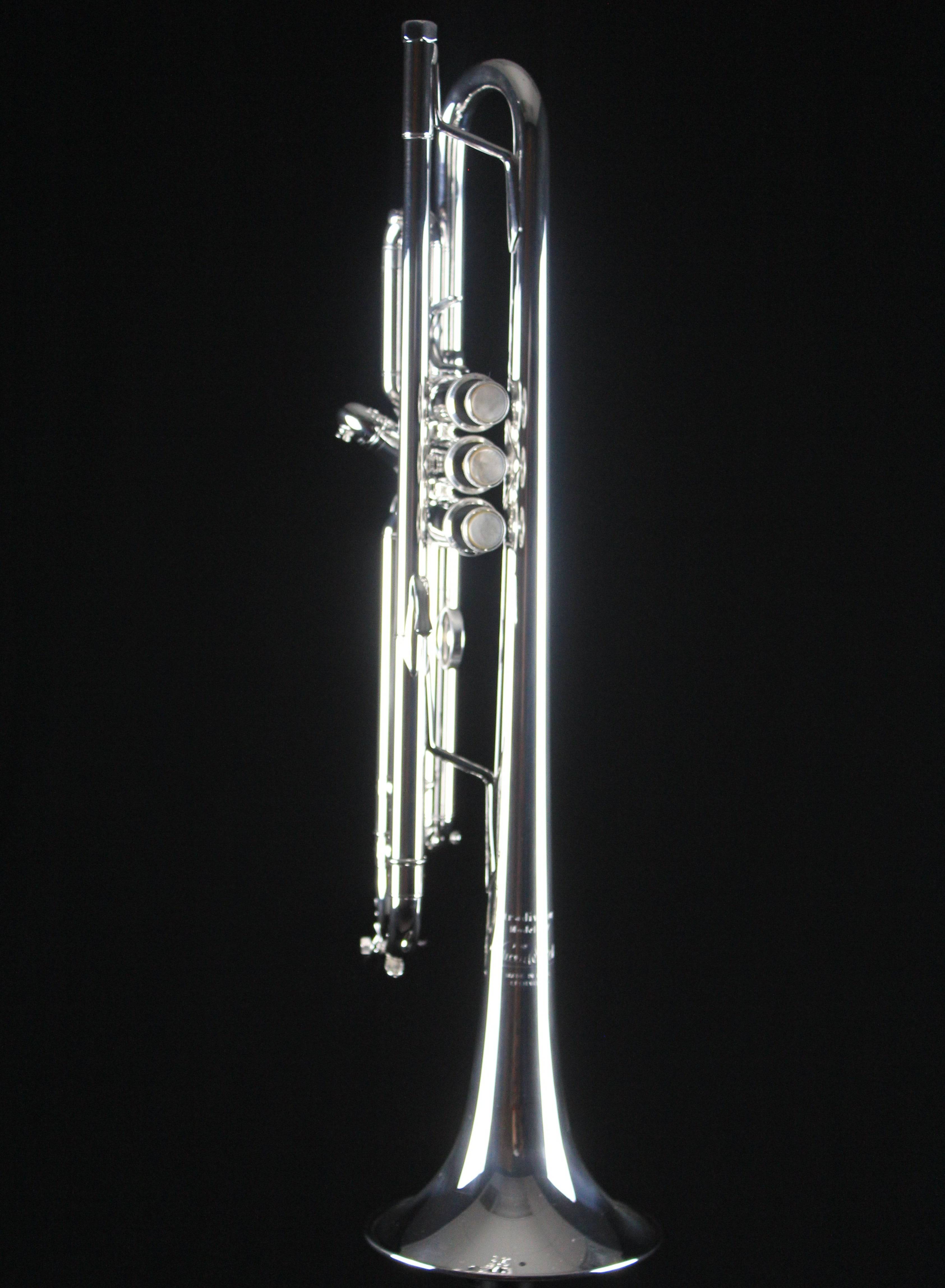 Bach Stradivarius 180S37 Professional Bb Trumpet (Silver Plated) - Palen Music