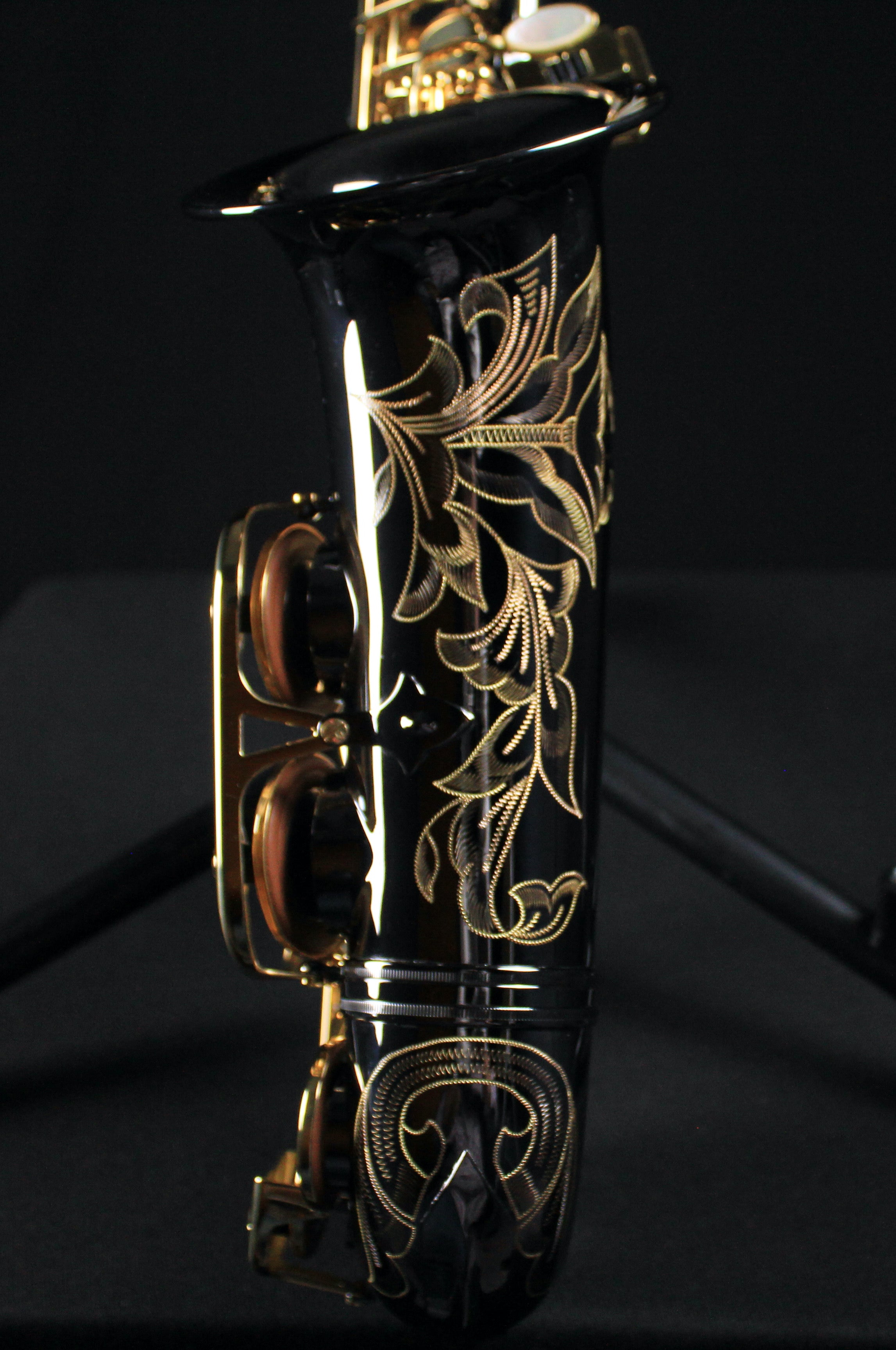 Selmer SAS411B Intermediate Alto Saxophone - Black Nickel Finish - Palen Music