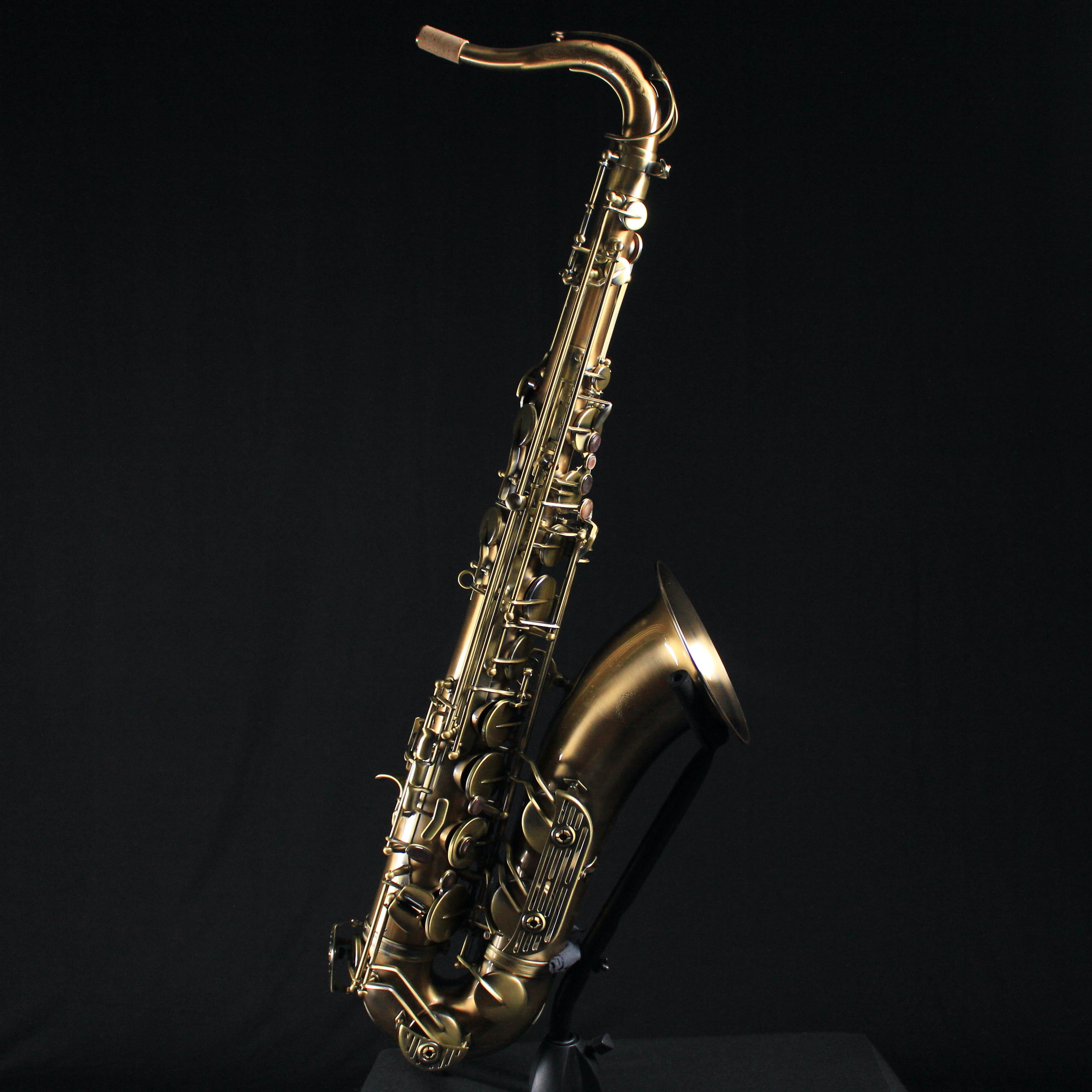 Sax Dakota XG Series Pro Tenor Saxophone - SDTXG505 - Hand Burnished Antique Finish - Palen Music