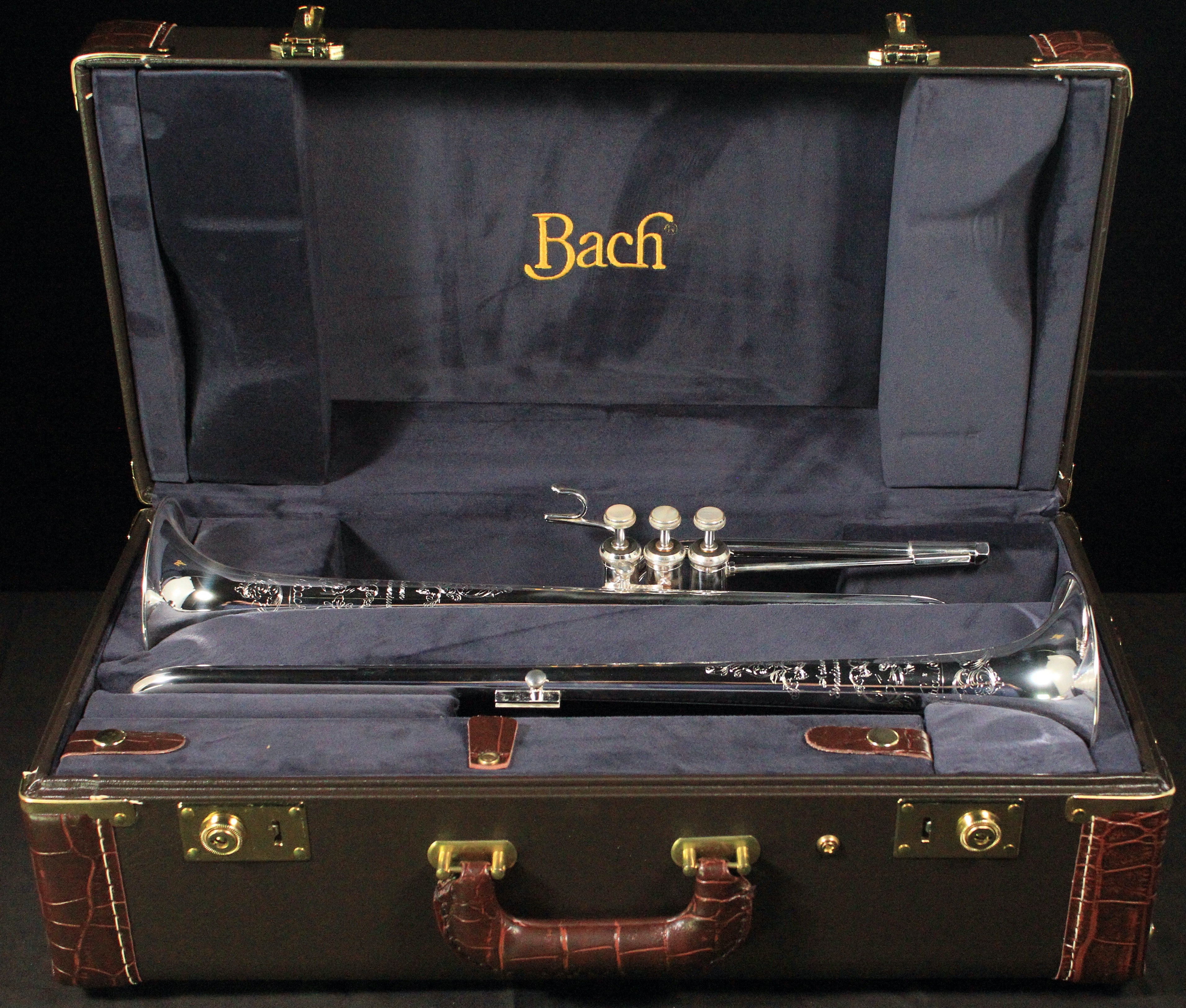 Bach Stradivarius ADE190S Artisan Series D/Eb Professional Trumpet (Silver Plated) - Palen Music