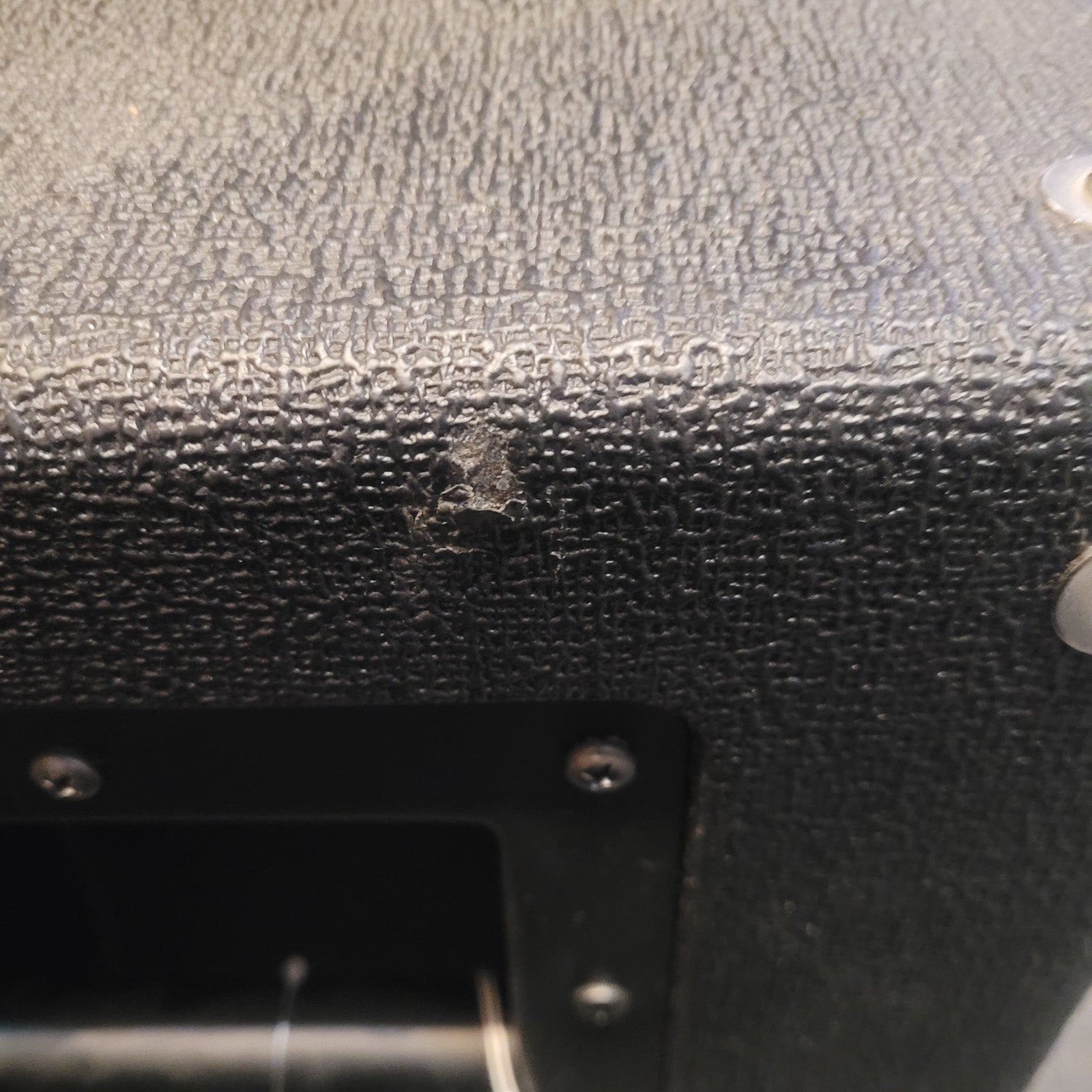 Used Aguilar DB 210 350-watt 2x10" Bass Cabinet - Classic Black 8 Ohm