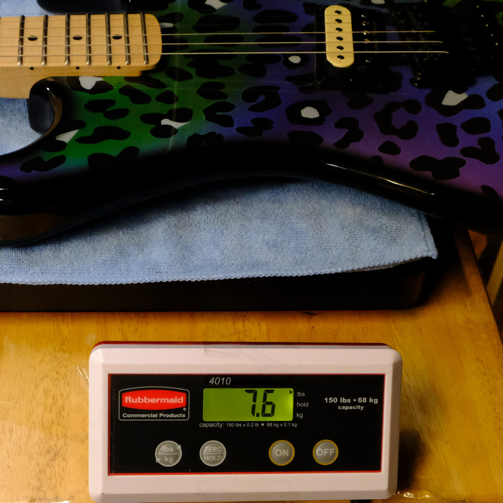 Used Kramer Baretta Feral Cat Custom Graphic - Rainbow Leopard