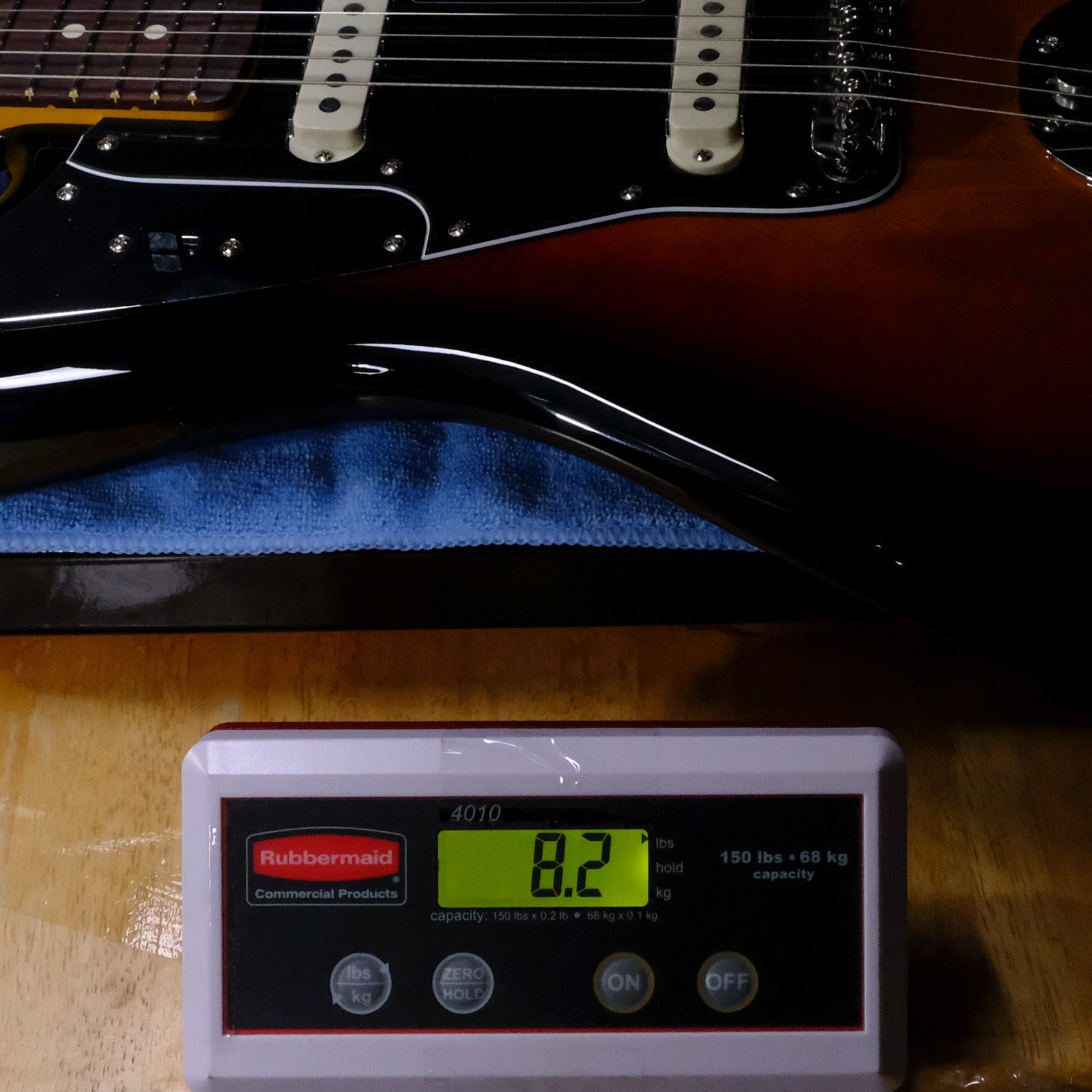 Fender American Professional Classic Jaguar - 3-Color Sunburst