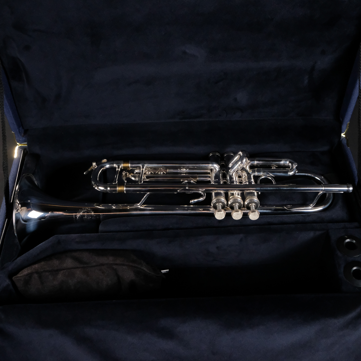 DEMO B&S Challenger 1 3137 Professional Bb Trumpet BS3137-2-OW - Silver Pated