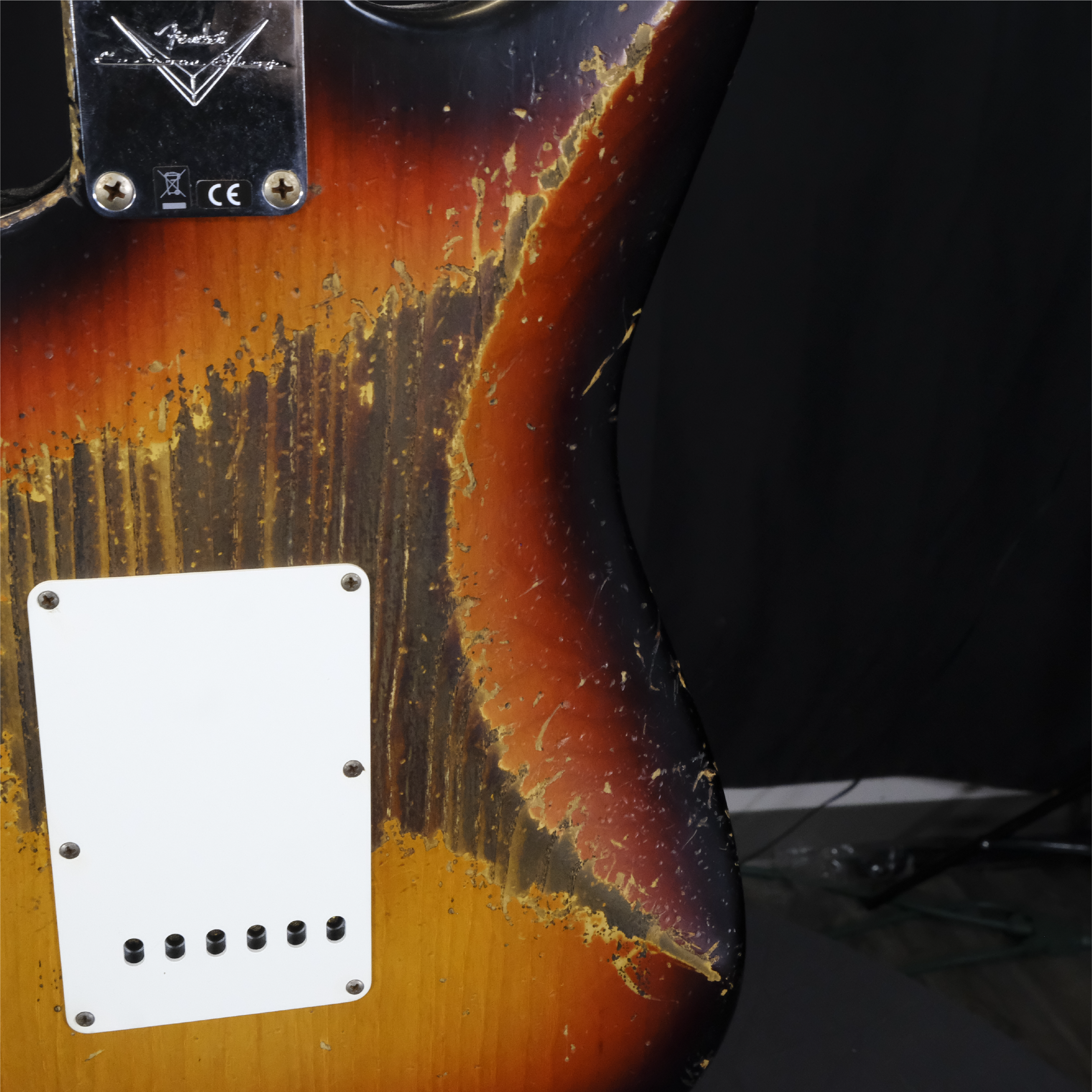 Fender Custom Shop '63 Stratocaster Super Heavy Relic - Super Faded/Aged 3-Color Sunburst