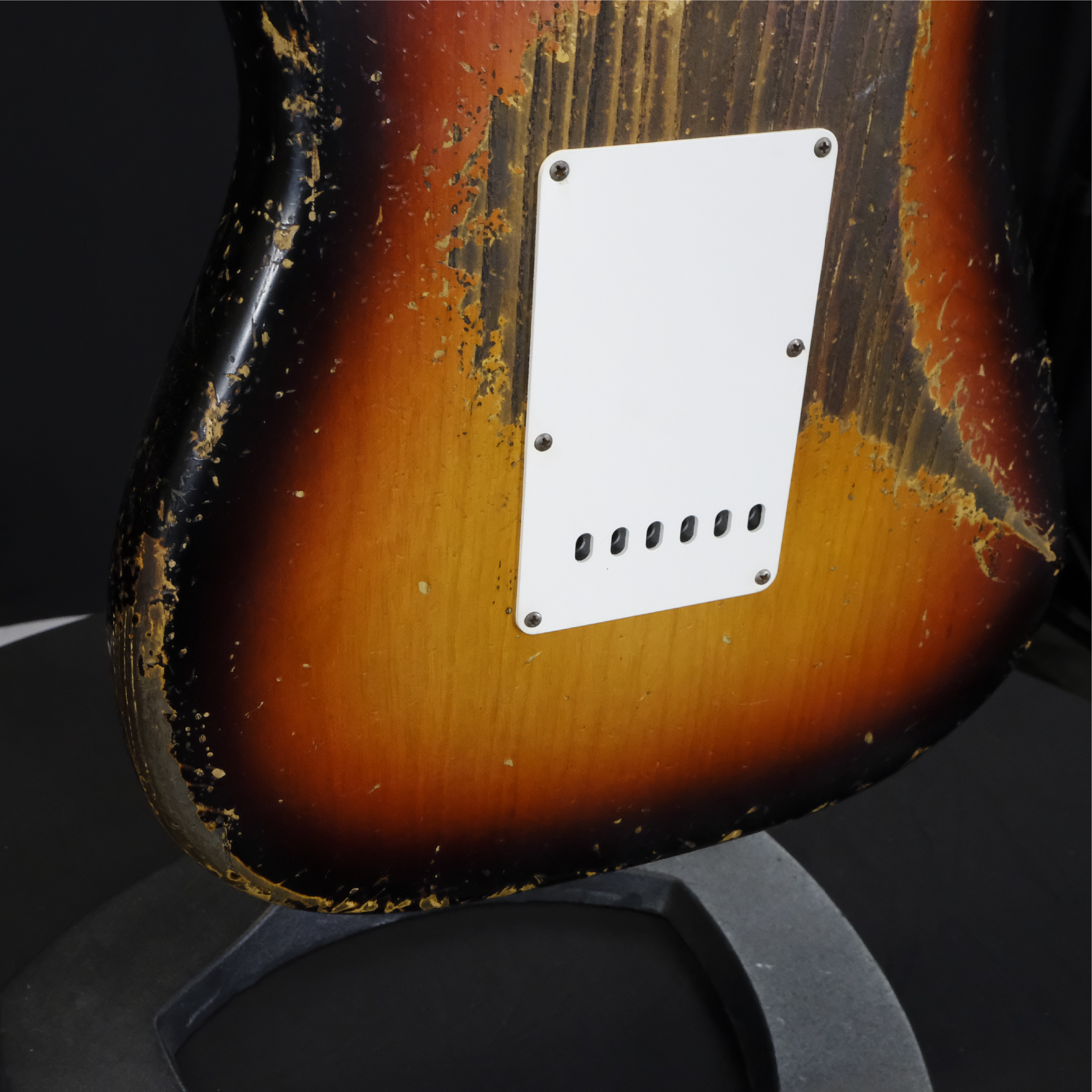 Fender Custom Shop '63 Stratocaster Super Heavy Relic - Super Faded/Aged 3-Color Sunburst