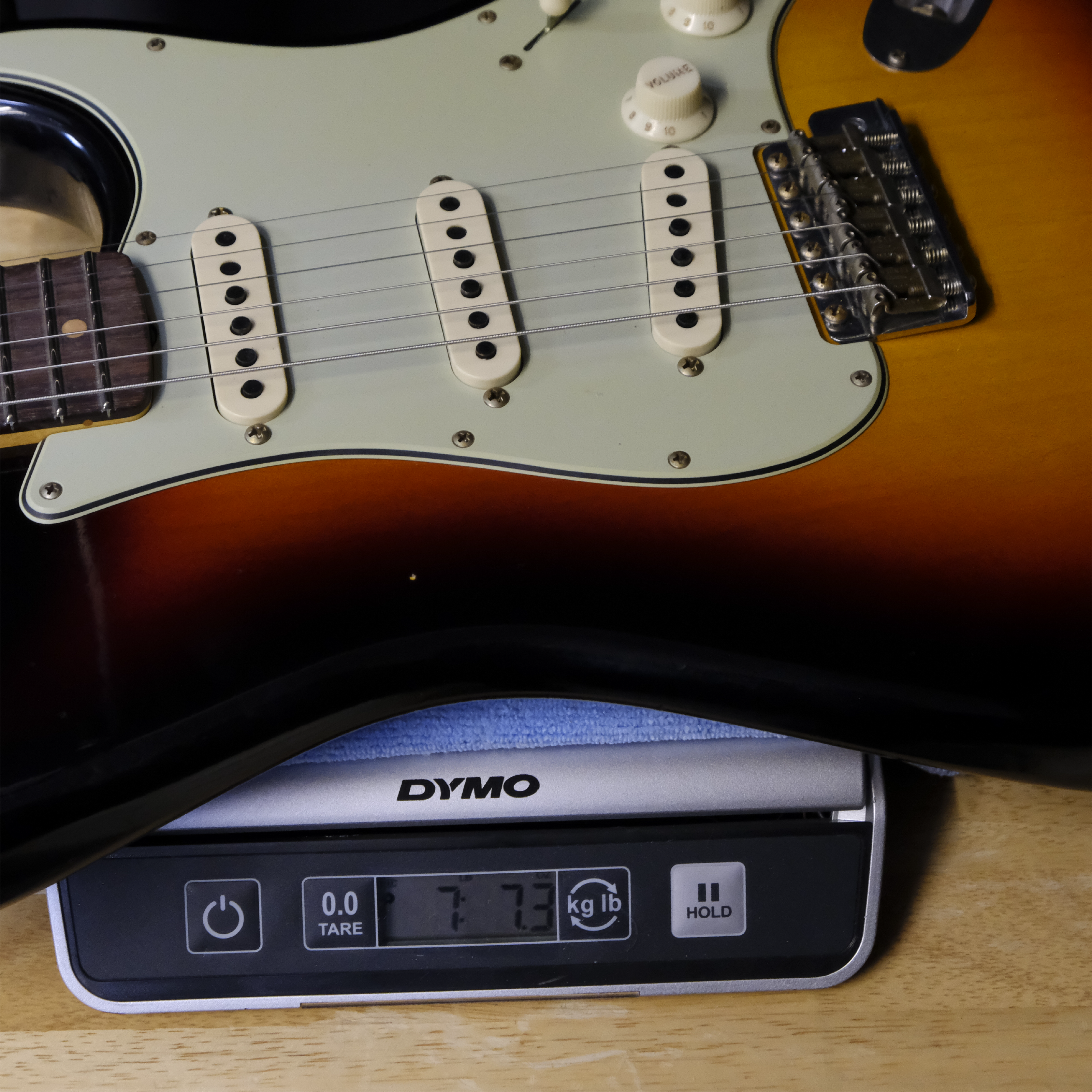 Fender Custom Shop Limited Edition 1965 Stratocaster Journeyman Relic - Target 3-Tone Sunburst