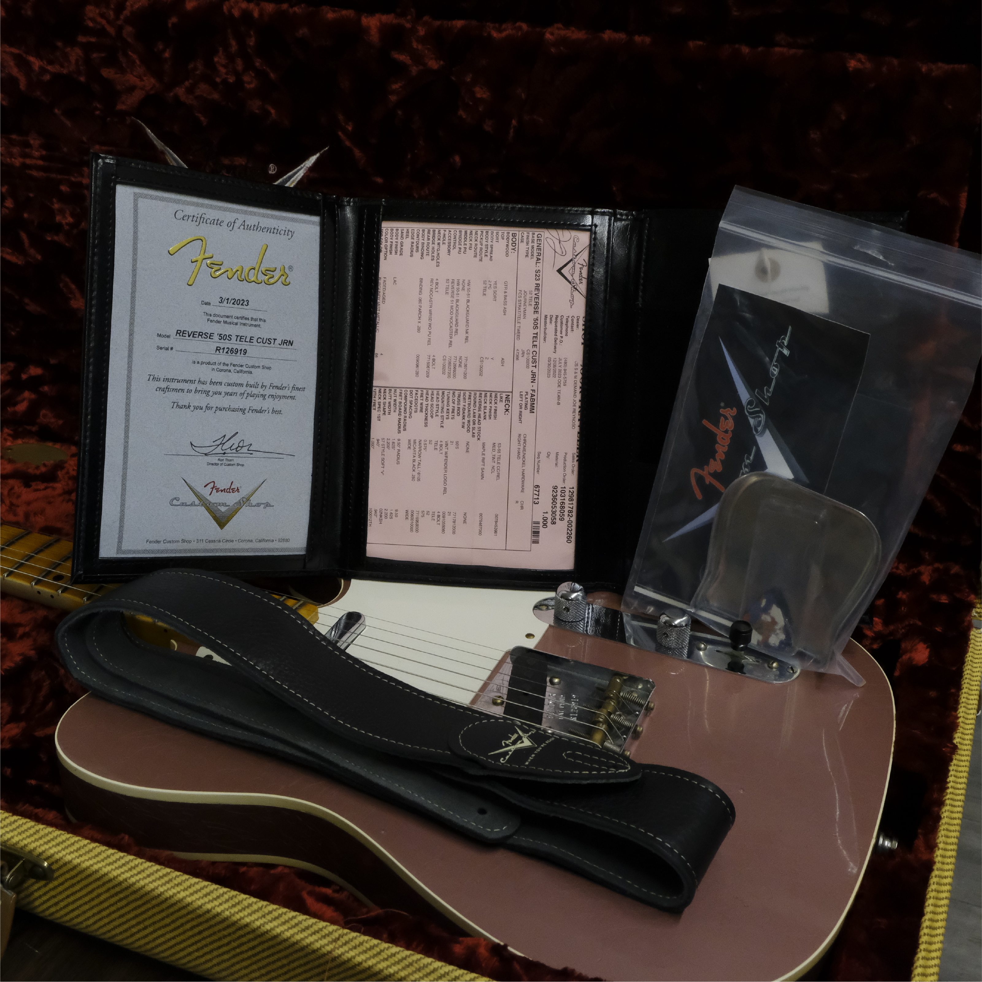 Used Fender Custom Shop 2023 Event Limited Edition Reverse '50s Telecaster Custom Journeyman Relic - Faded Aged Burgundy Mist Metallic