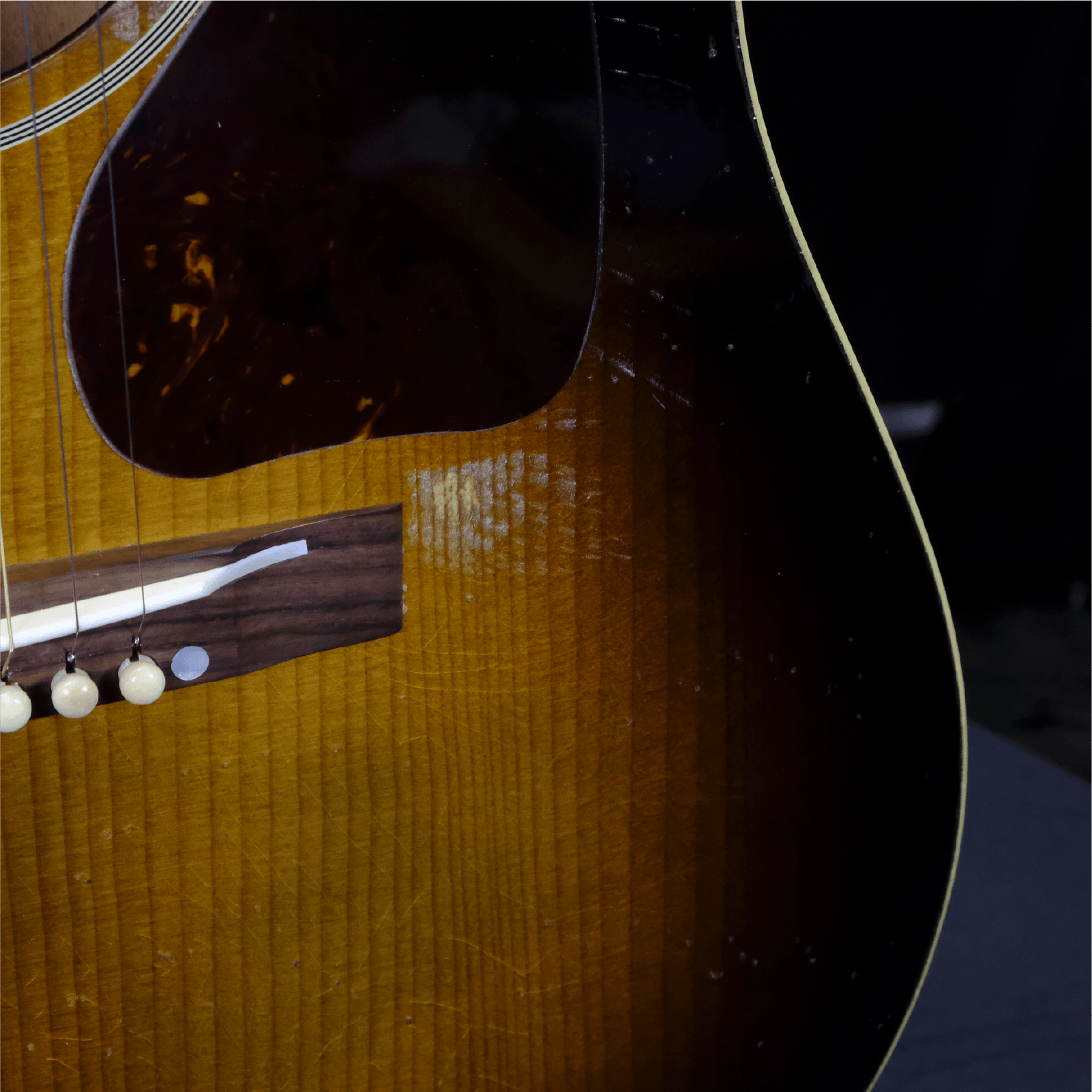 Gibson Custom 1942 Banner J-45 Heavy Aged - Vintage Sunburst