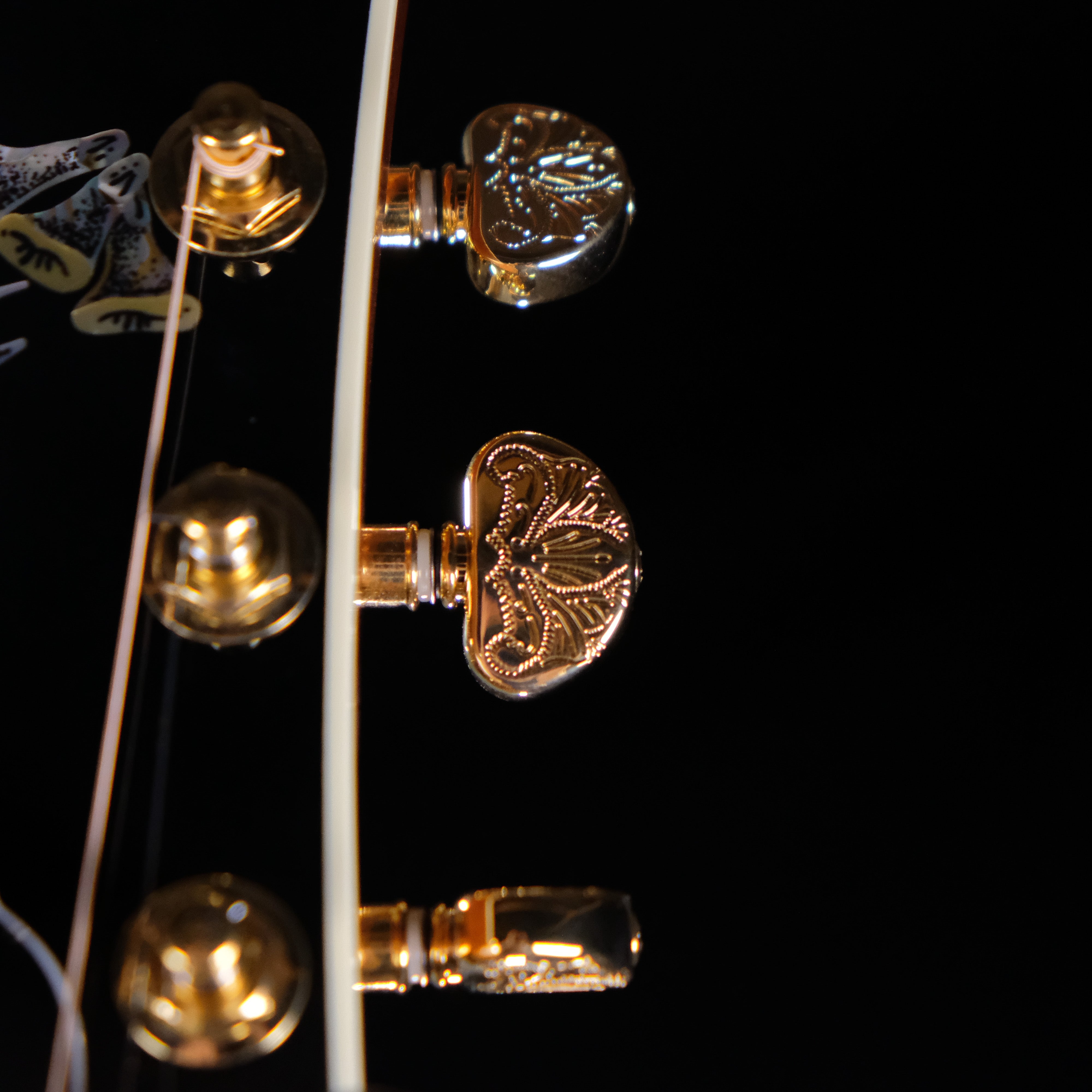 Gibson Hummingbird Custom Koa Acoustic Guitar - Antique Natural - Palen Music