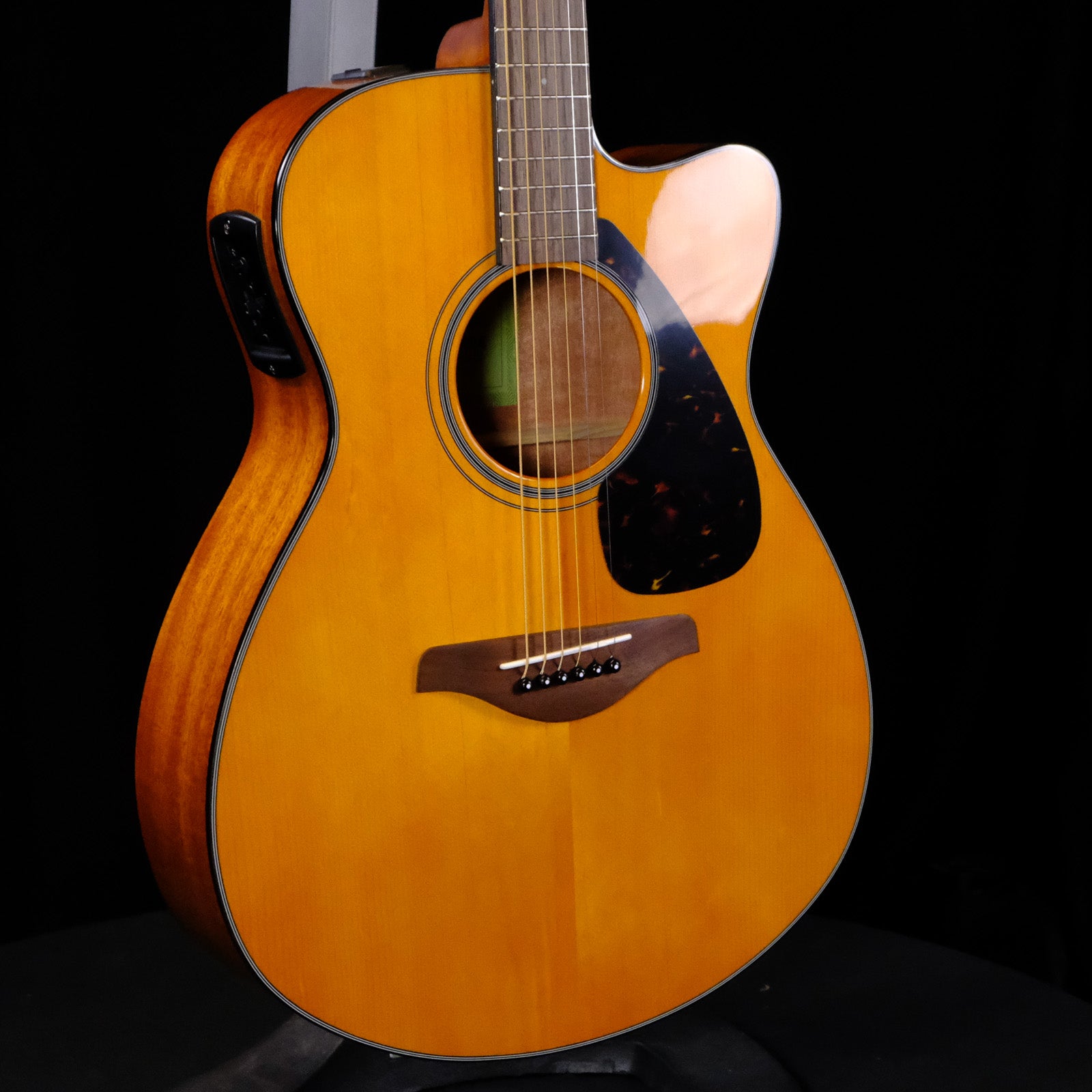 Yamaha FSX800VCN Acoustic Guitar