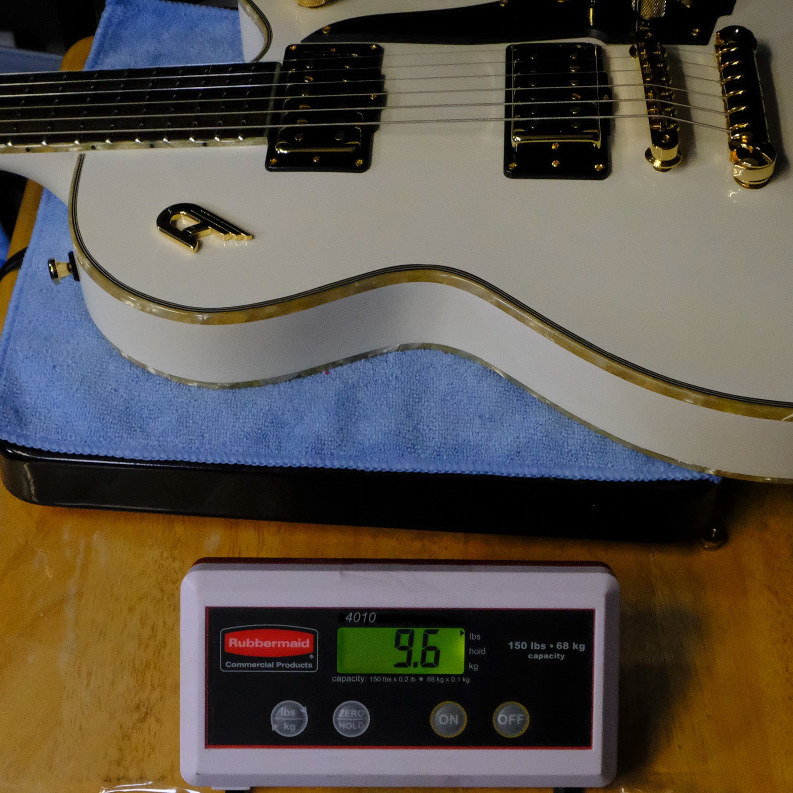 Duesenberg Fantom A Electric Guitar - Aged White