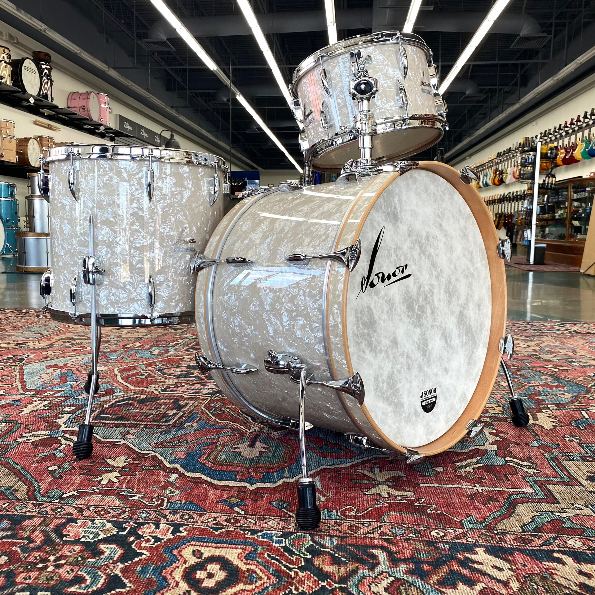 Sonor Vintage Series Drum Set 22/12/16 with Tom Mount