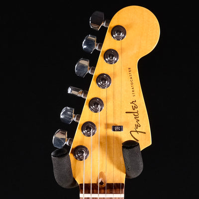 Fender American Ultra Stratocaster - Ultraburst - Palen Music